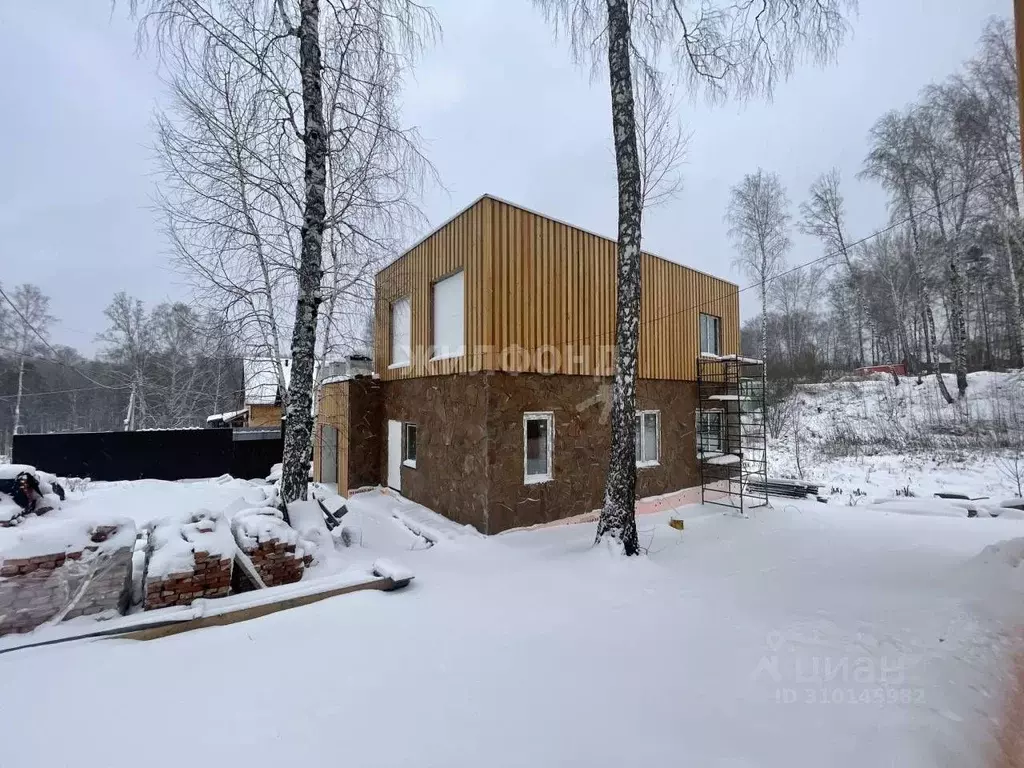 Дом в Новосибирская область, Новосибирский район, Барышевский ... - Фото 0