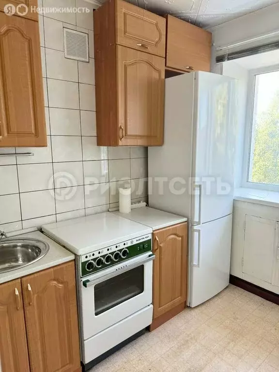 2-комнатная квартира: Мончегорск, улица Комарова, 27 (43.4 м) - Фото 2