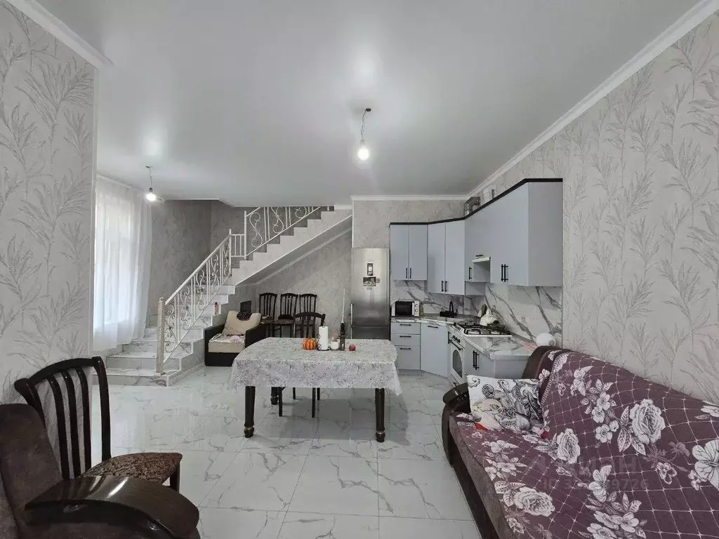 Таунхаус в Кабардино-Балкария, Чегемский район, с. Шалушка ул. ... - Фото 1