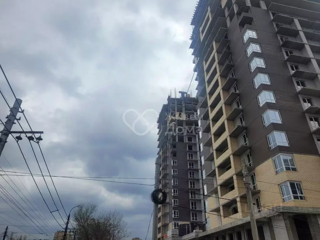 1-к кв. Волгоградская область, Волгоград Ангарская ул., 7 (61.7 м) - Фото 1