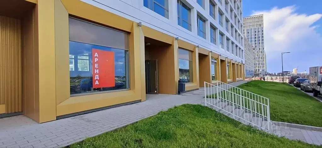 Помещение свободного назначения в Санкт-Петербург ул. Челюскина, 8 (61 ... - Фото 1