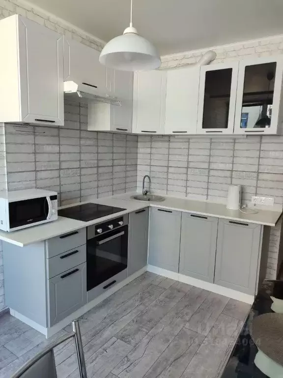2-к кв. Крым, Симферополь ул. Никанорова (60.0 м) - Фото 0