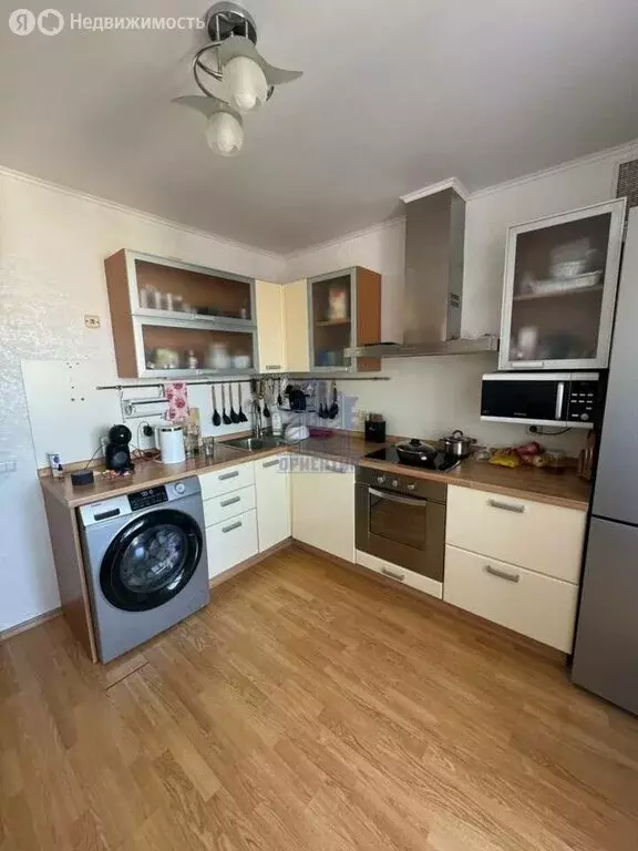 3-комнатная квартира: Чебоксары, проспект Максима Горького, 33 (71.5 ... - Фото 1