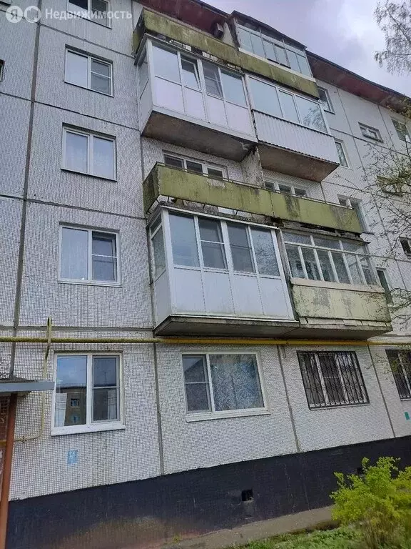 2-комнатная квартира: Кириши, Молодёжный бульвар, 8 (47.4 м) - Фото 0