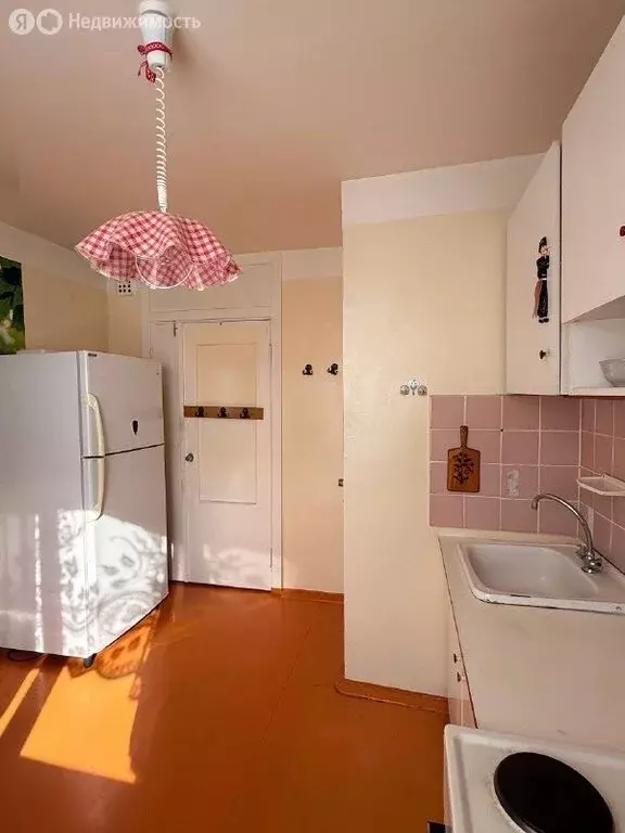 1-комнатная квартира: Братск, жилой район Энергетик, Юбилейная улица, ... - Фото 2