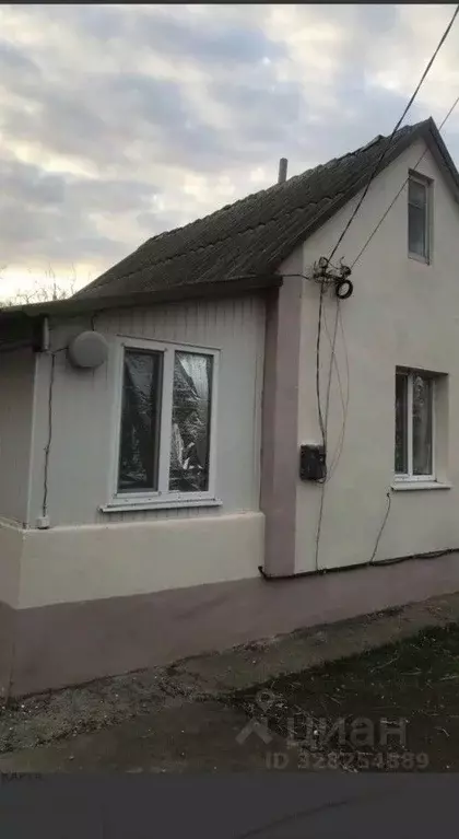 Дом в Крым, Сакский район, Суворовское с/пос, Заводское СПК ул. ... - Фото 1