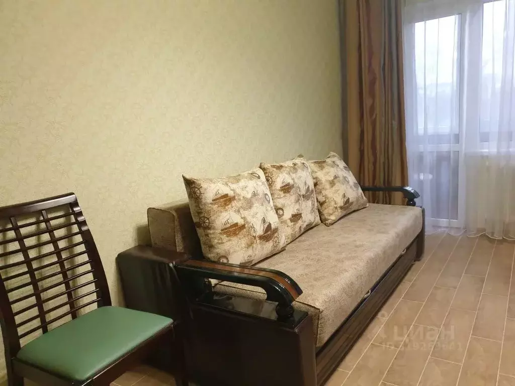 1-к кв. Крым, Симферополь ул. Железнодорожная (35.0 м) - Фото 1