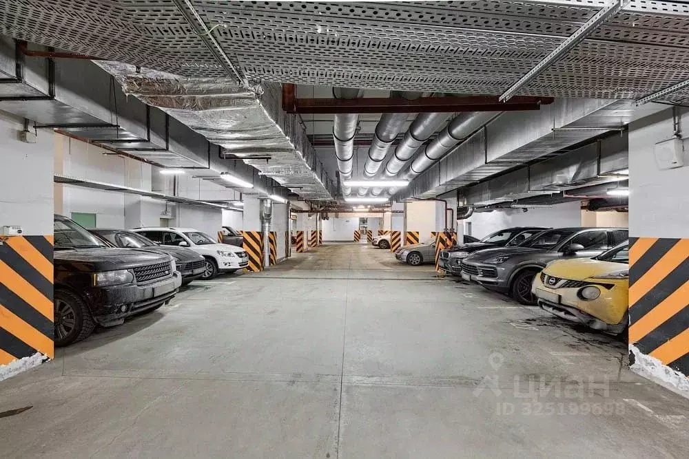 Гараж в Москва Хорошевское ш., 12к1 (11 м) - Фото 0