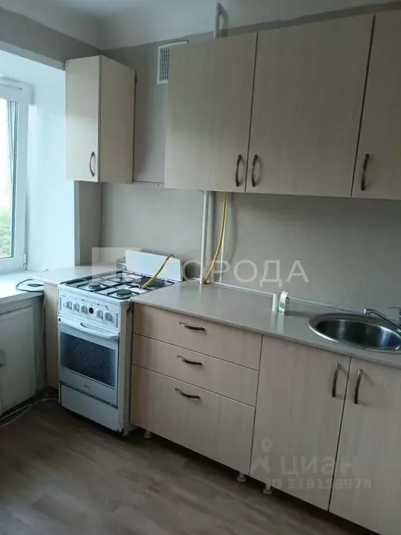 2-к кв. Алтайский край, Новоалтайск Октябрьская ул., 19 (42.2 м) - Фото 0