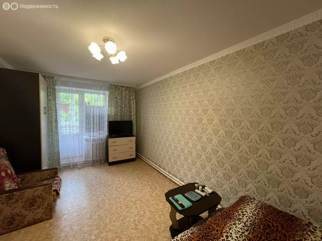 1-комнатная квартира: Октябрьский, Кооперативная улица, 4 (31.6 м) - Фото 0
