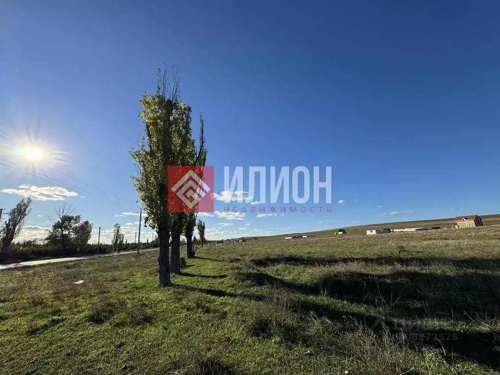 Участок в Севастополь с. Осипенко, ул. Ветеранов (4.0 сот.) - Фото 0