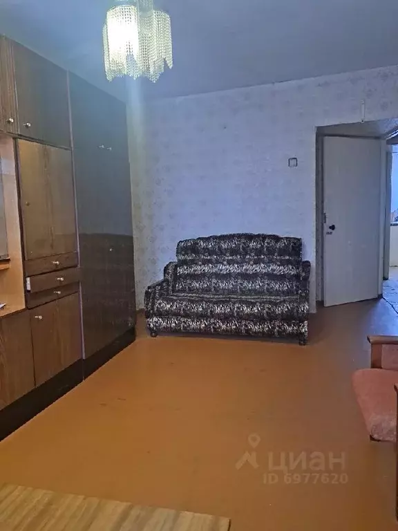 2-к кв. Тверская область, Кимры ул. 60 лет Октября, 20 (42.0 м) - Фото 0