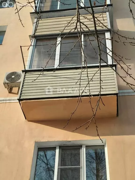 2-комнатная квартира: Улан-Удэ, Октябрьская улица, 10 (42.2 м) - Фото 2