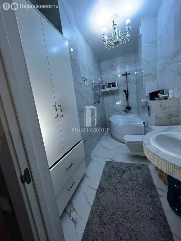 3-комнатная квартира: Махачкала, улица Гагарина, 5А (130 м) - Фото 2