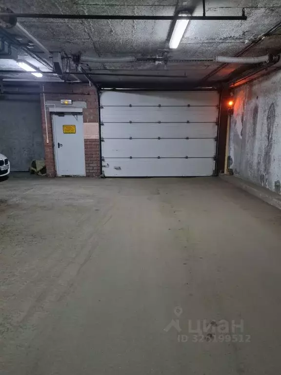 Гараж в Свердловская область, Екатеринбург ул. Шейнкмана, 90 (13 м) - Фото 2