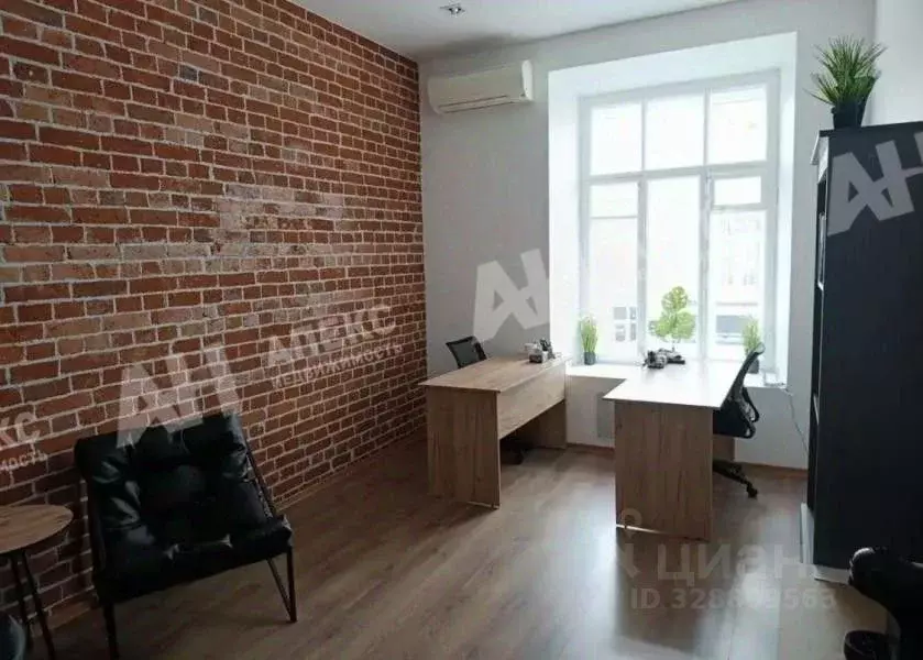 Офис в Москва Тверская ул., 12С7 (17 м) - Фото 1