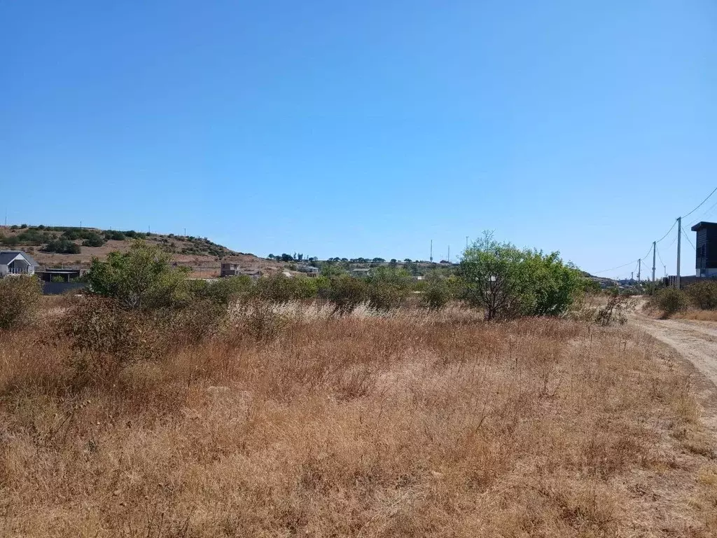 Участок в Севастополь ул. 2-я Линия (4.0 сот.) - Фото 2