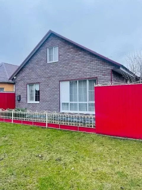 Дом в Белгородская область, Алексеевский муниципальный округ, с. ... - Фото 1