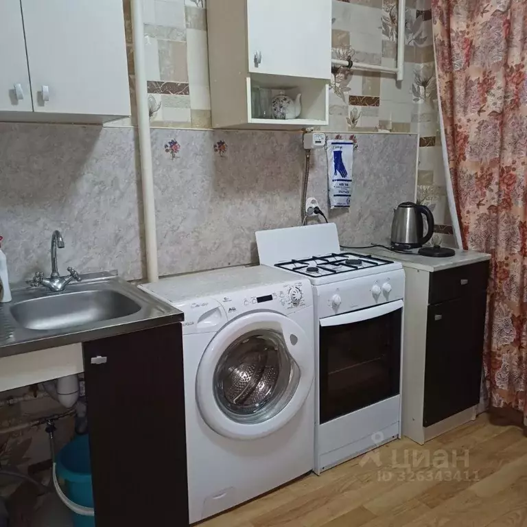 1-к кв. Марий Эл, Йошкар-Ола Первомайская ул., 180 (30.0 м) - Фото 1