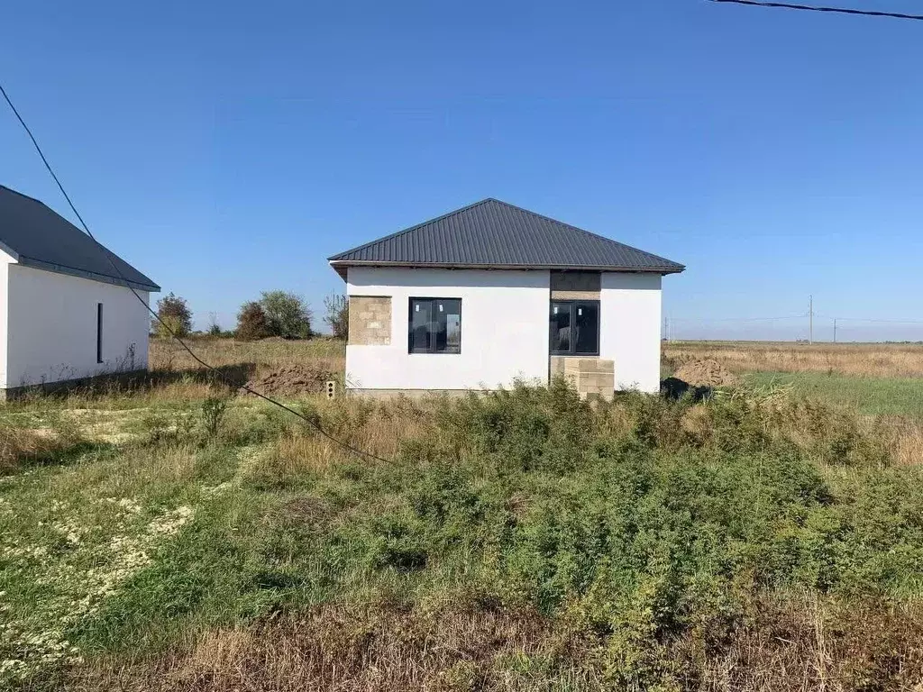 Дом в Краснодарский край, Славянский район, Коржевское с/пос, ... - Фото 1