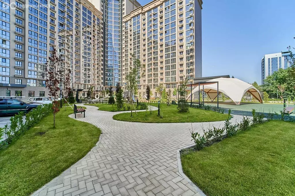 1-комнатная квартира: Краснодар, улица имени Дзержинского, 95 (51 м) - Фото 1