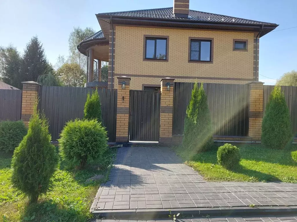 Дом в Калужская область, Малоярославецкий муниципальный округ, ... - Фото 2