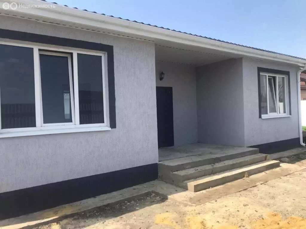 Дом в Ростов-на-Дону, переулок Алябьева (100 м) - Фото 0