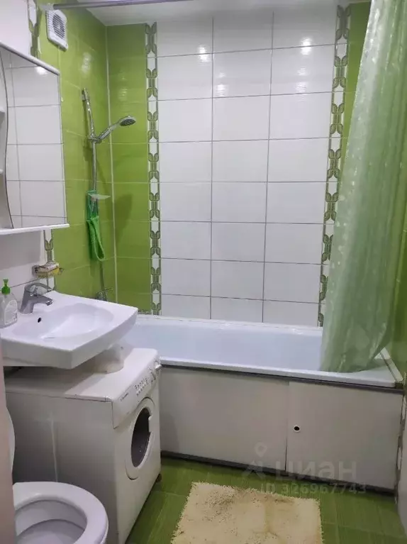 2-к кв. Алтайский край, Барнаул ул. Шевченко, 144а (45.0 м) - Фото 1