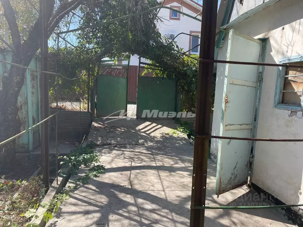 Участок в Крым, Симферополь ул. 32-я Коллективных Садов (4.0 сот.) - Фото 1