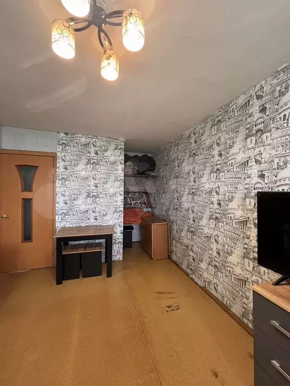 Комната 15 м в 4-к., 5/5 эт. - Фото 0