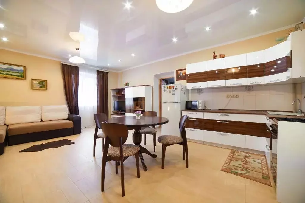 Дом в Ставропольский край, Пятигорск Февральская ул., 27 (100 м) - Фото 2