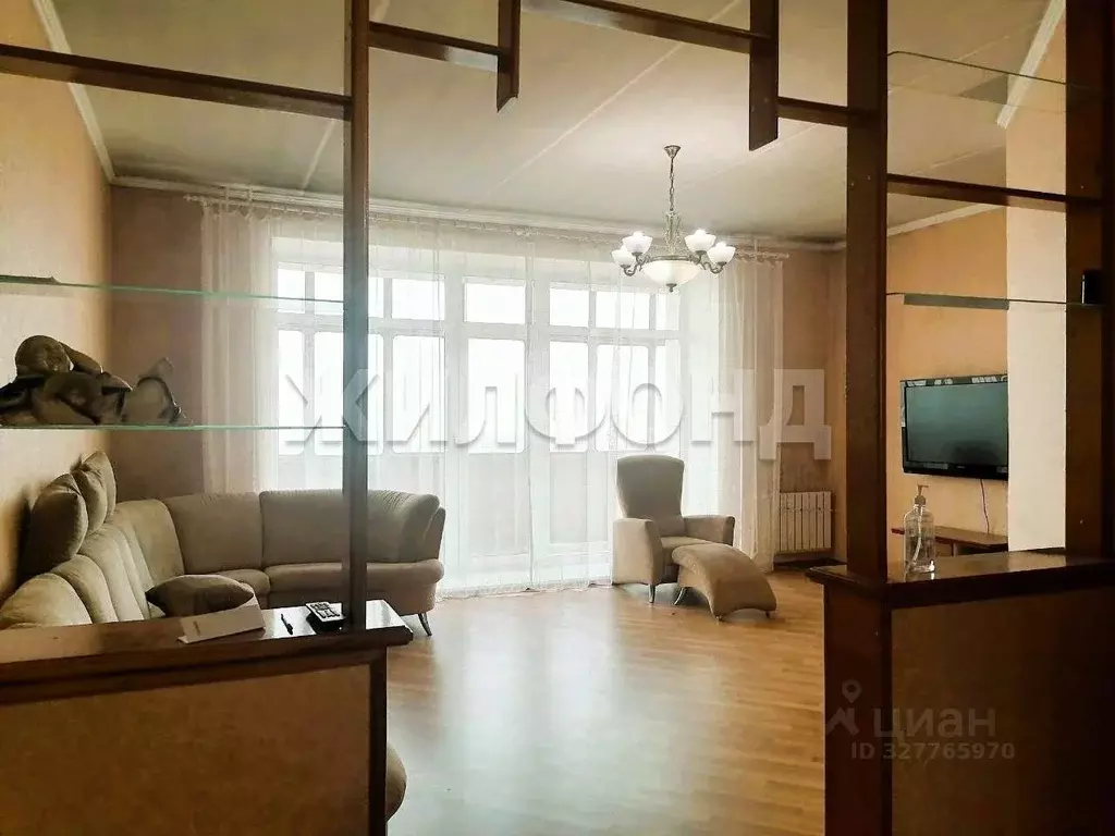 4-к кв. Хакасия, Абакан ул. Карла Маркса, 44 (111.2 м) - Фото 1