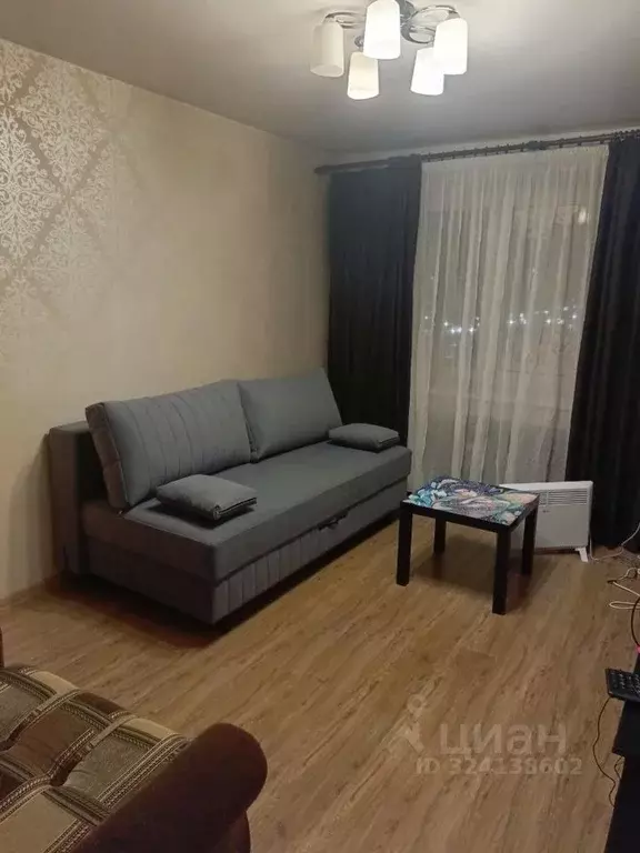 Комната Чувашия, Чебоксары просп. Мира, 72 (14.0 м) - Фото 1