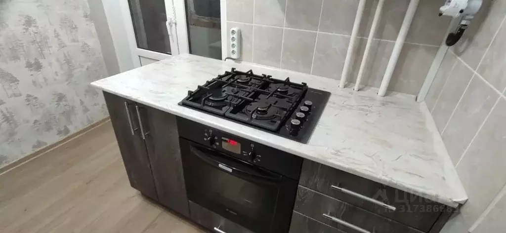 1-к кв. Удмуртия, Ижевск Первомайская ул., 6 (30.0 м) - Фото 0