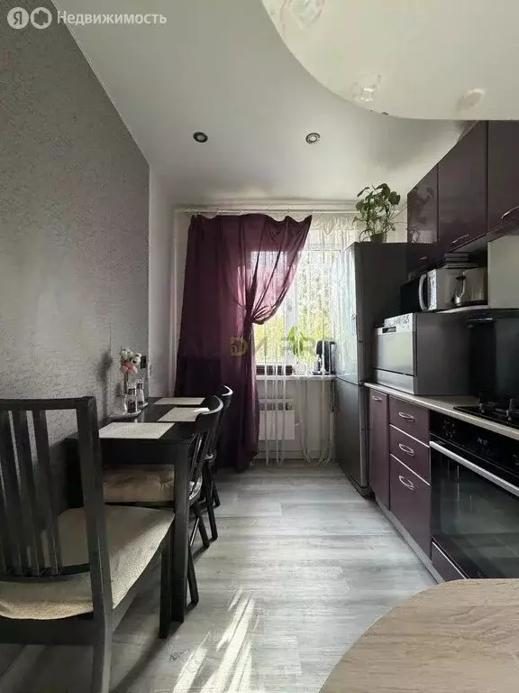 2-комнатная квартира: Уфа, улица Набережная реки Уфы, 19 (43.4 м) - Фото 2