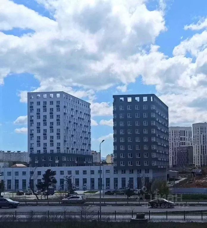 1-к кв. Крым, Симферополь просп. Александра Суворова, 101 (36.6 м) - Фото 0