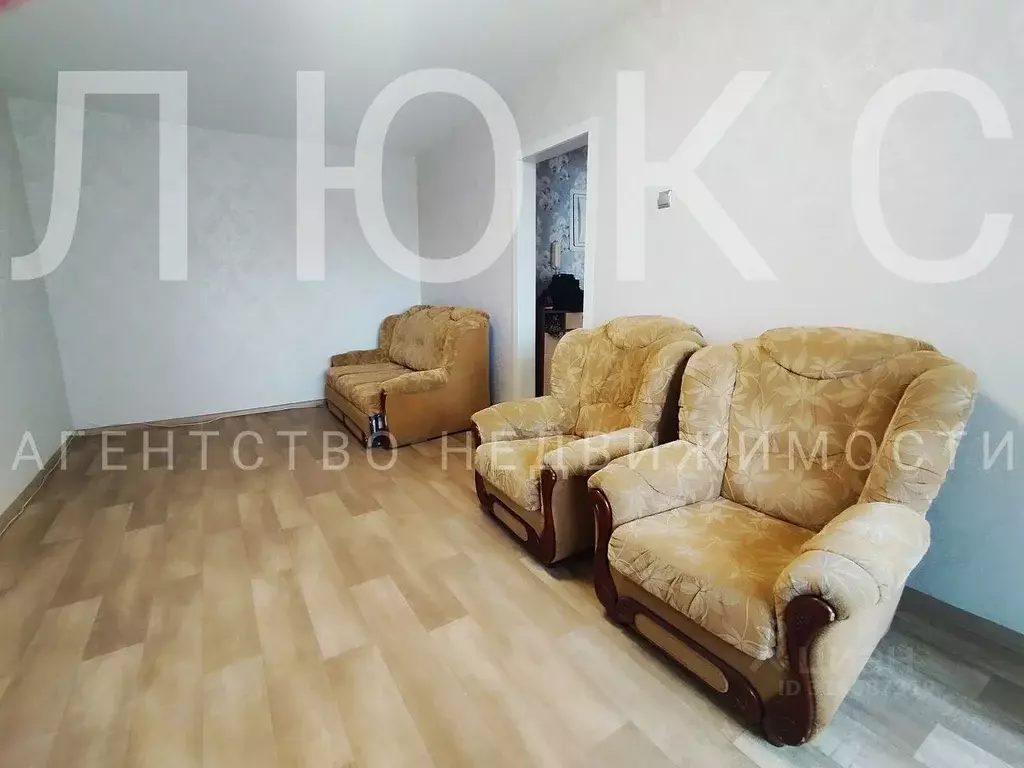 2-к кв. Кемеровская область, Новокузнецк ул. Кирова, 99 (43.0 м) - Фото 2