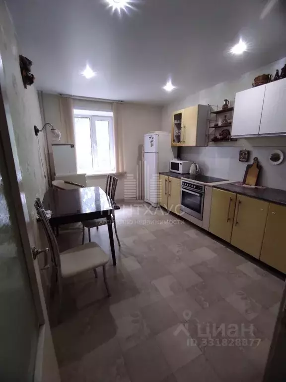 3-к кв. Владимирская область, Владимир ул. Белоконской, 16 (74.5 м) - Фото 2