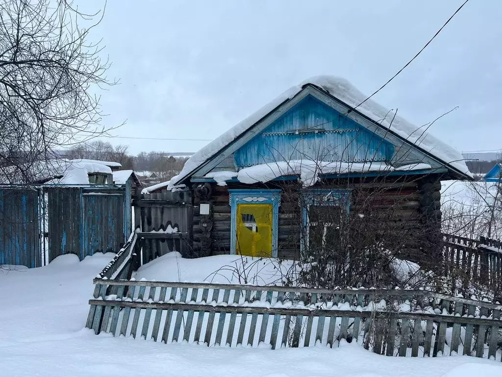 Дом в Башкортостан, Мечетлинский район, с. Большеустьикинское ... - Фото 1
