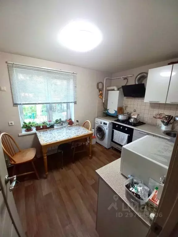 Дом в Саратовская область, Энгельс Пристанская ул. (80 м) - Фото 1