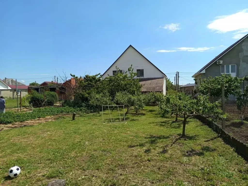 Дом в Новосибирская область, Новосибирск Черноморская ул., 16 (230 м) - Фото 1