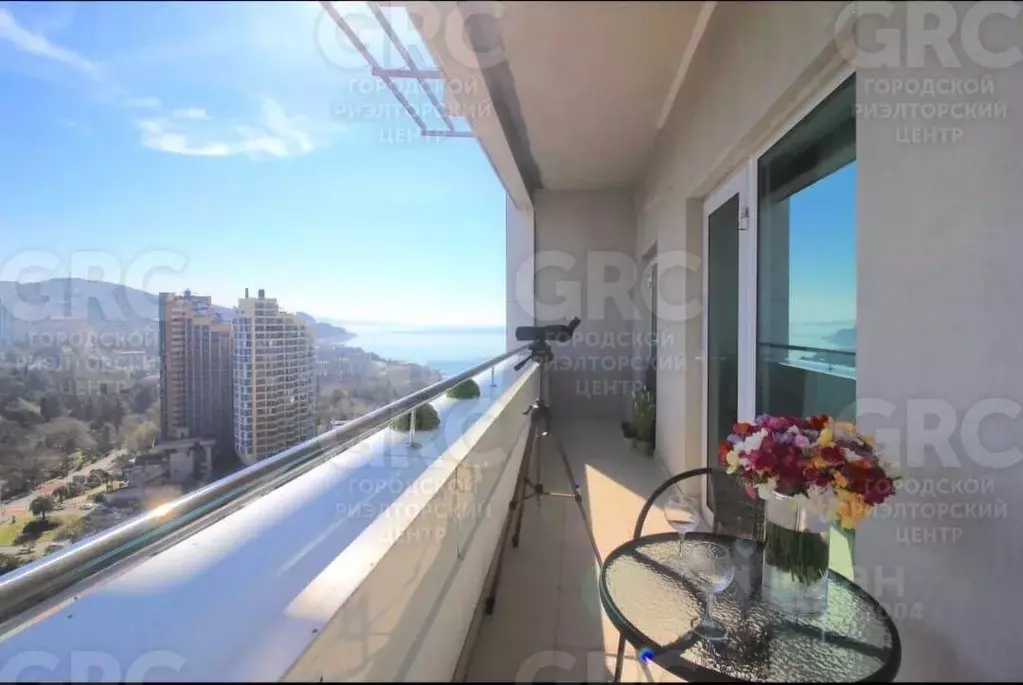 1-к кв. Краснодарский край, Сочи Светлана мкр, ул. Гагринская, 10 ... - Фото 1