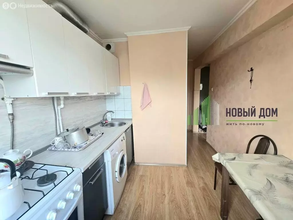 2-комнатная квартира: Великий Новгород, Завокзальный район, улица ... - Фото 1