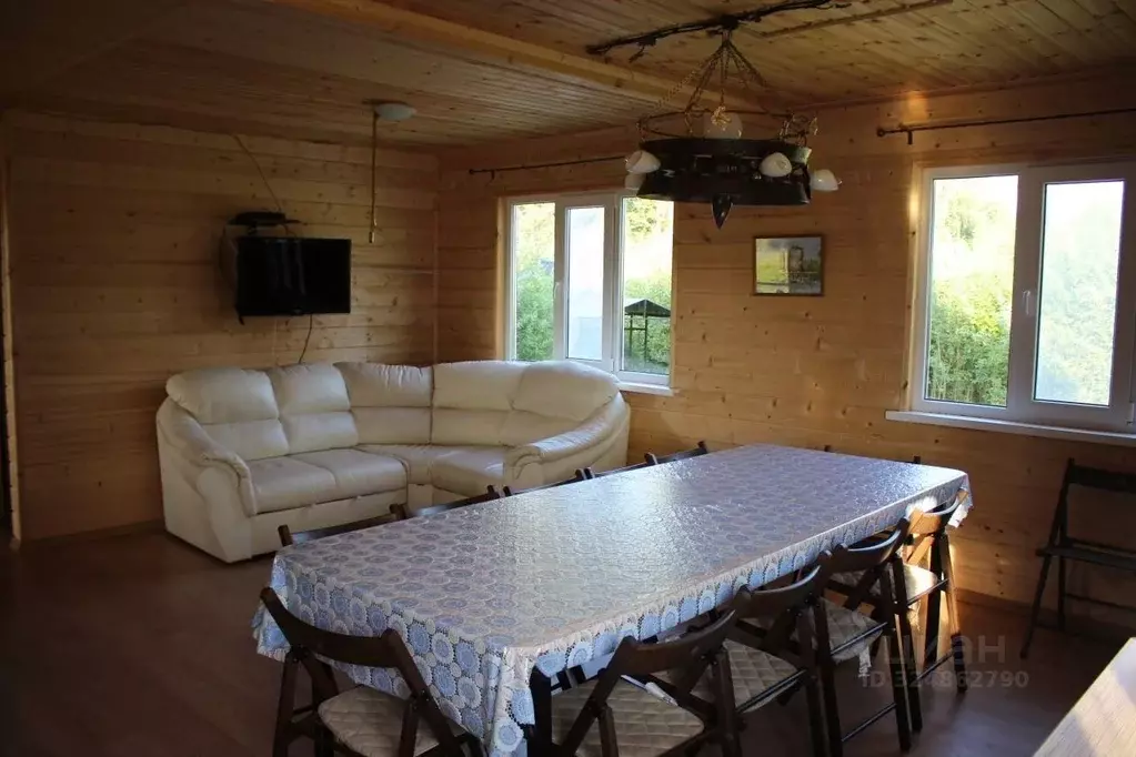 Коттедж в Ленинградская область, Кингисеппский район, Большелуцкое ... - Фото 2