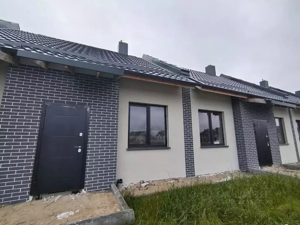 Таунхаус в Калининградская область, Гурьевск ул. Лазурная (65 м) - Фото 2