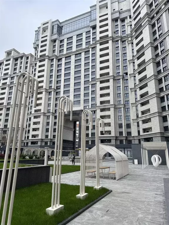 1-к. квартира, 40 м, 15/25 эт. - Фото 1