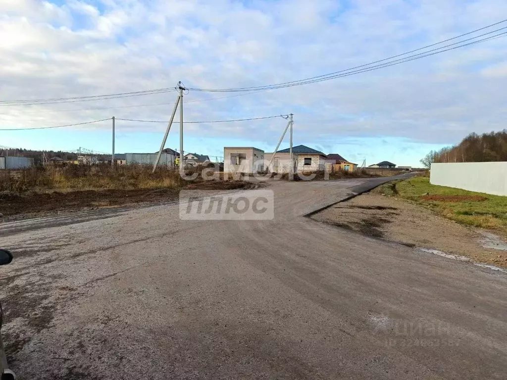 Участок в Калужская область, Совхоз Боровский с/пос, д. Уваровское  ... - Фото 2
