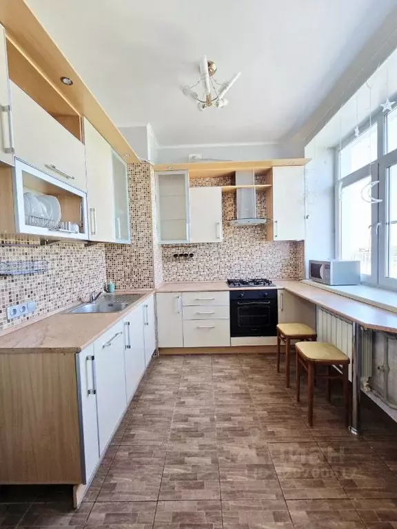 2-к кв. Нижегородская область, Нижний Новгород ул. Пискунова, 5 (60.0 ... - Фото 2