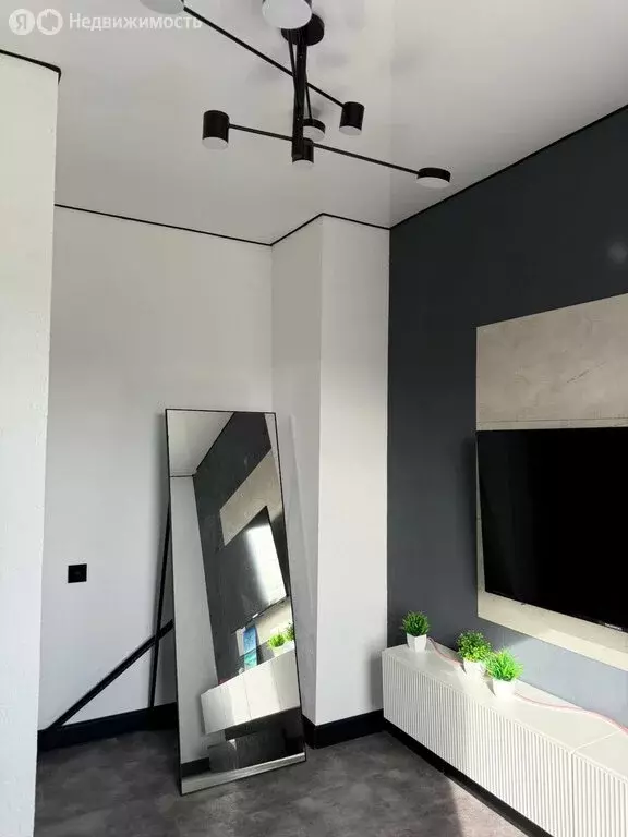 2-комнатная квартира: посёлок городского типа Яблоновский, улица ... - Фото 2