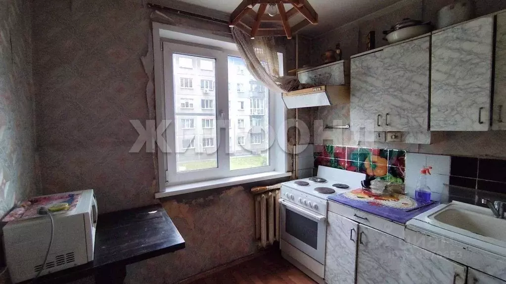 2-к кв. Новосибирская область, Новосибирск Ипподромская ул., 25 (44.3 ... - Фото 0